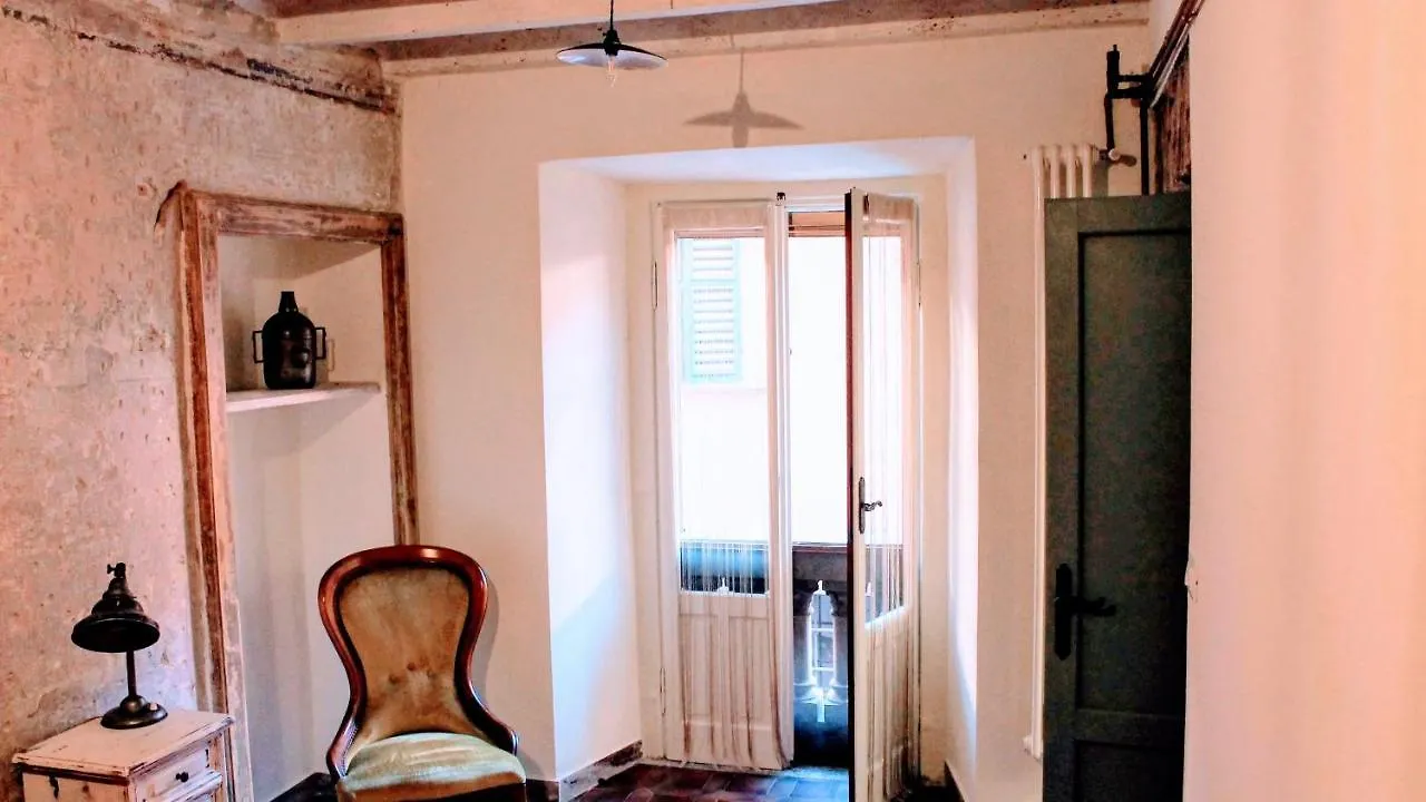 Appartamento Lx Art House - City Center Pavia Italia